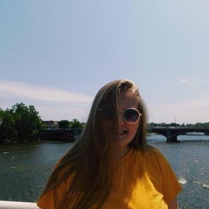 Meet your Posher, Zoe-kate